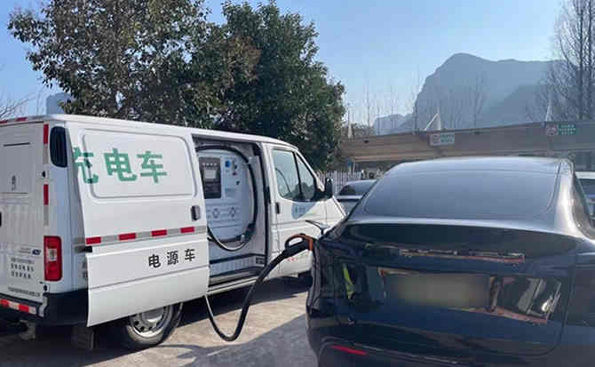 昌都汽车搭电