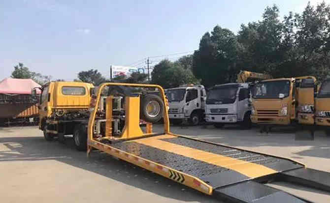 昌都汽车中途维修案例